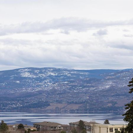 Doubletree By Hilton West Kelowna Exterior foto